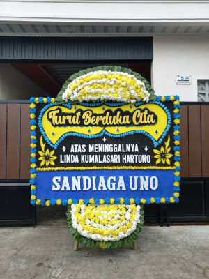 Papan Bunga Duka di Dolok Sanggul
