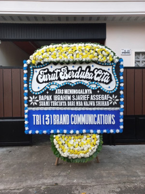 Papan Bunga Duka di Dolok Sanggul